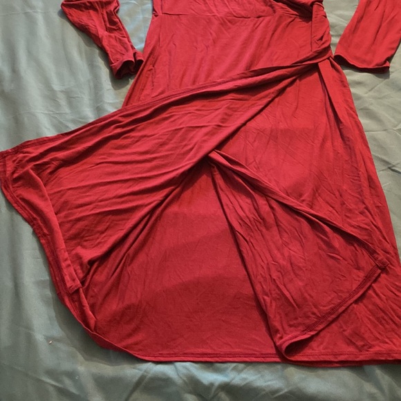 NWT ModCloth Faux Wrap Maroon Dress - Picture 2 of 3